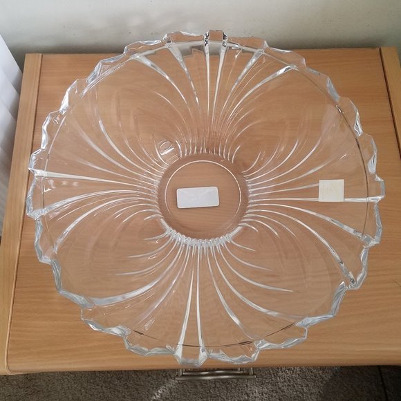 Japan Large Crystal Bowl ~ Large Serving Bowl ~ Fruit Salad Bowl ~ Centerpiece - Picture 4 of 6